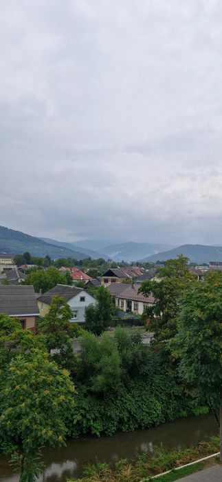 Новобудова ЖК "Набережний квартал". Центр Сваляви. Квартира.