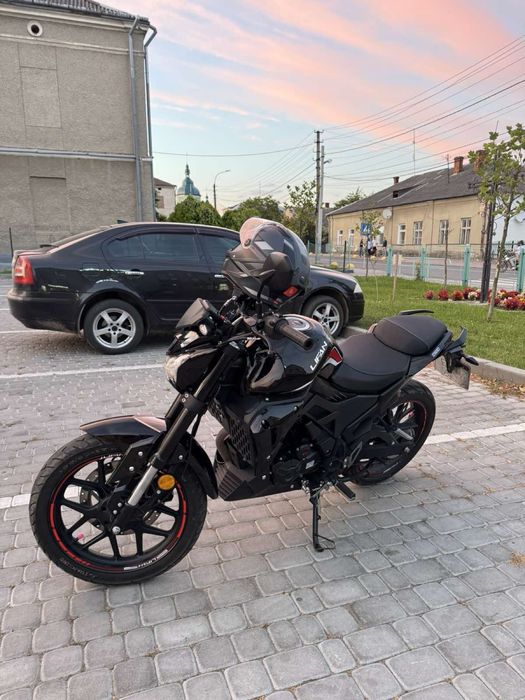 Мотоцикл ліфан ср220