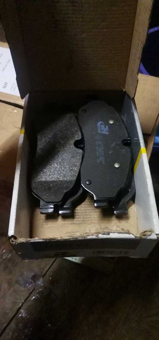 Гальмівні колодки, комплект