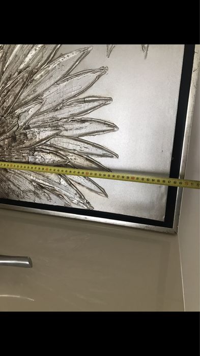 Quadro em tons dourado novo