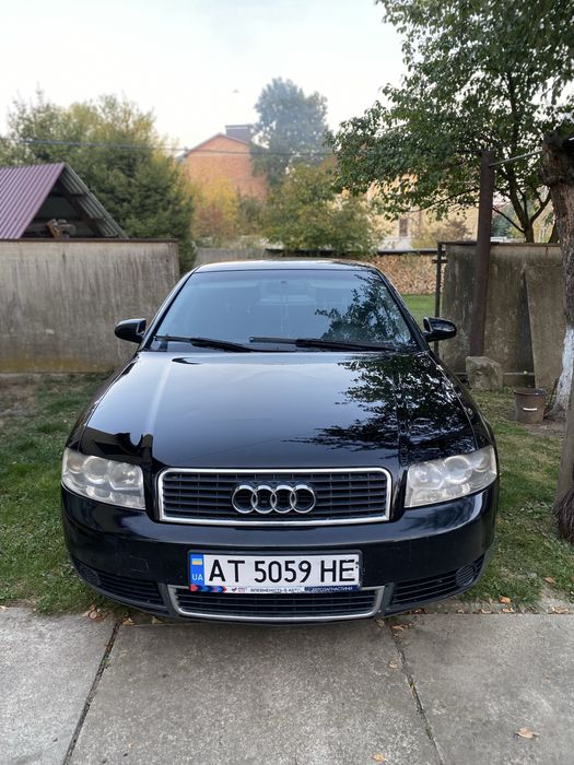 авто машина Ауді