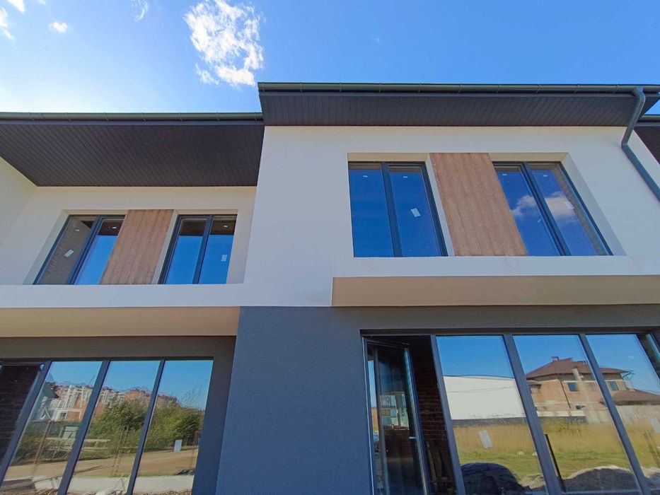 КАЛИНОВА СЛОБОДА / Будинок (таунхаус) №2 / Розтермінування 18 міс.