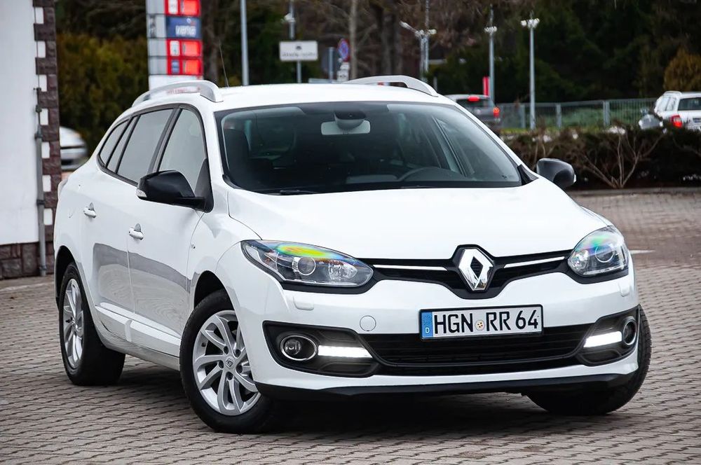 Renault Megane 1.2 TCE 115ps BOSE Xenon Led Navi Klimatronic Podgrzewane fotele