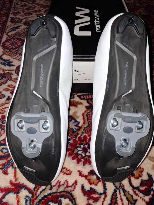 Nowe buty szosowe Northwave Revolution Wide