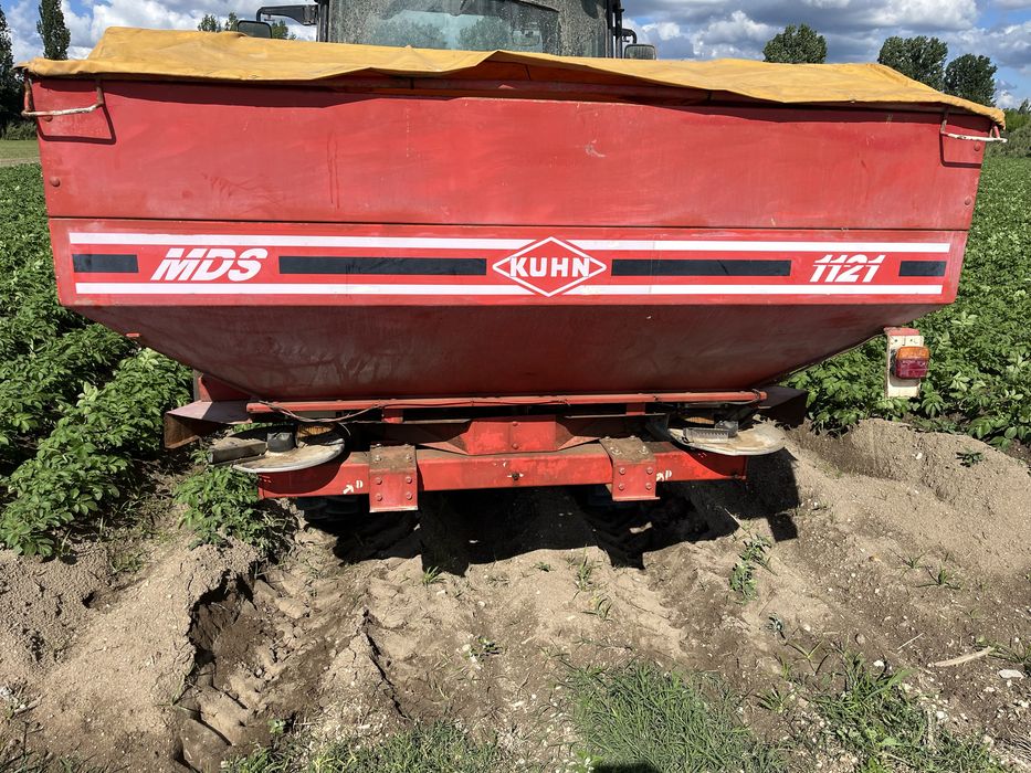 Distribuidor de fertilizantes kuhn