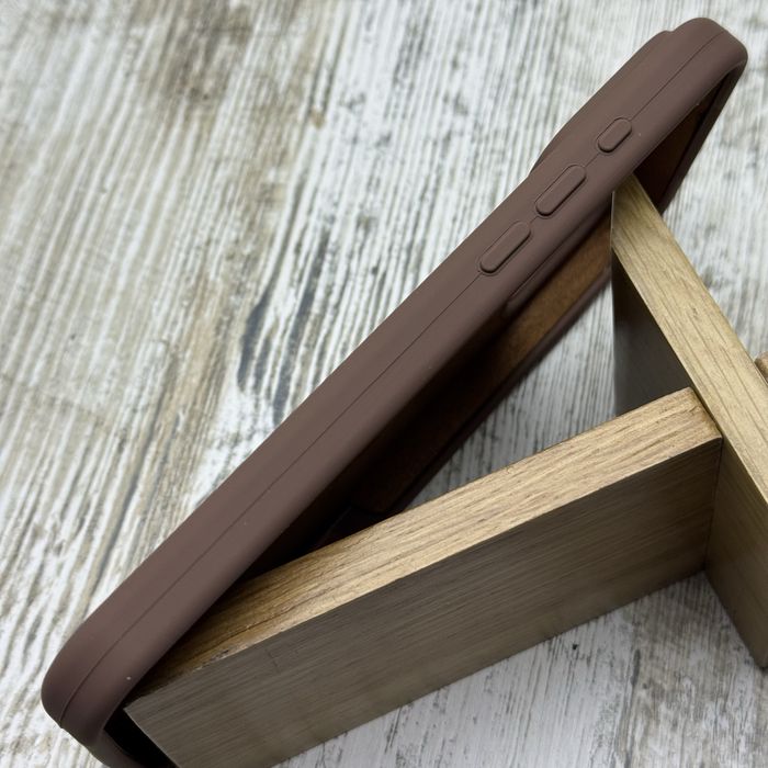 Чехол софттач Silicone Case на iPhone 17 Pro Max/ 17 Pro Чохол Brown