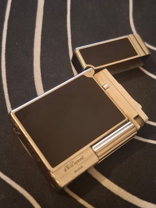 Isqueiro de luxo S.T. Dupont Gatsby