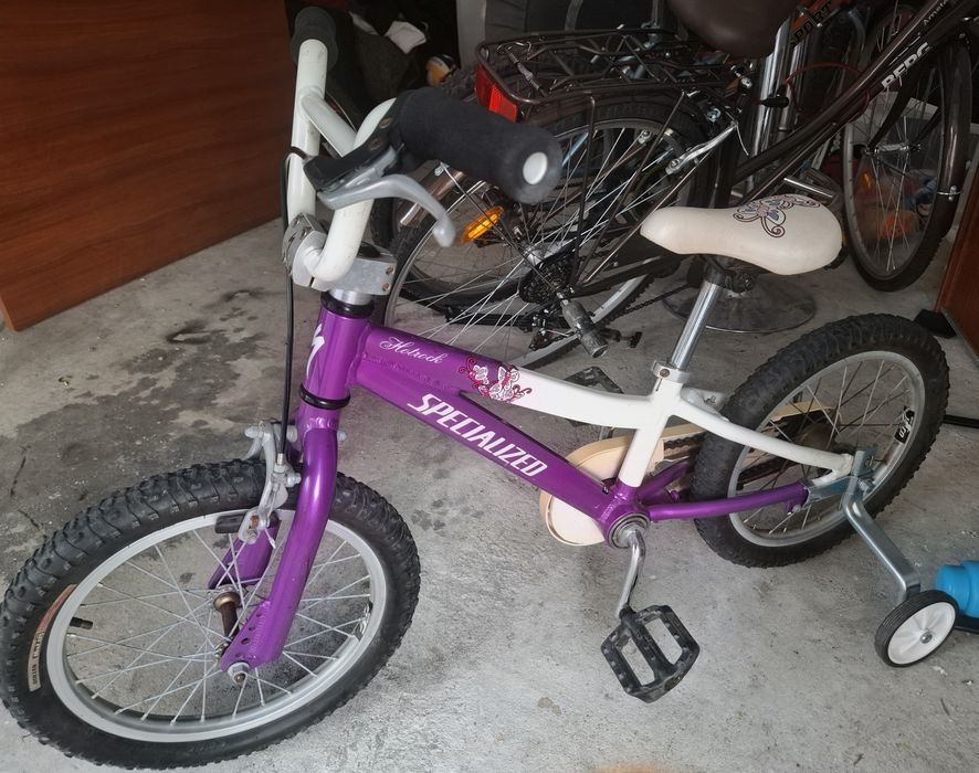 Bicicleta infantil c/rodinhas