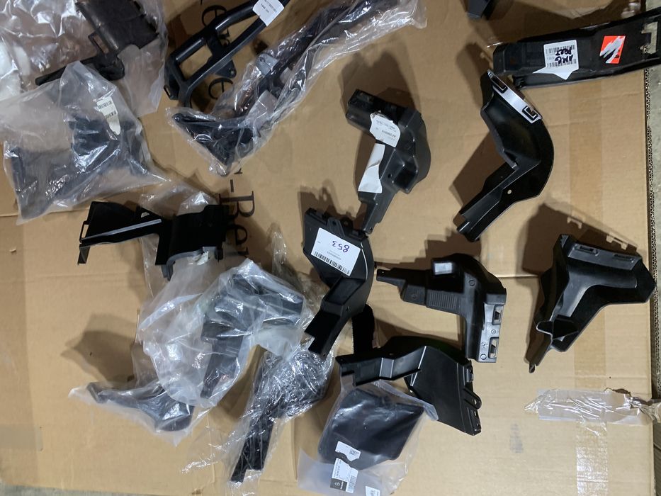 Кріплення бапера скелет хребет Mercedes W212 w213 w253 w117 w205 w204