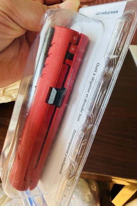 Ściągacz izolacji KNIPEX ErgoStrip  - Nowy!