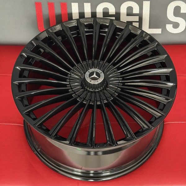 Диски Mercedes S222 W221 R19 (2+2)