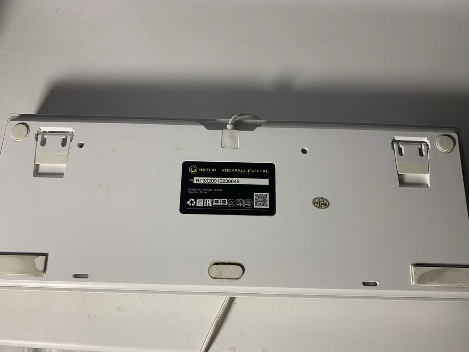 Hator Rockfall EVO TKL — оптика Kailh Red/Black