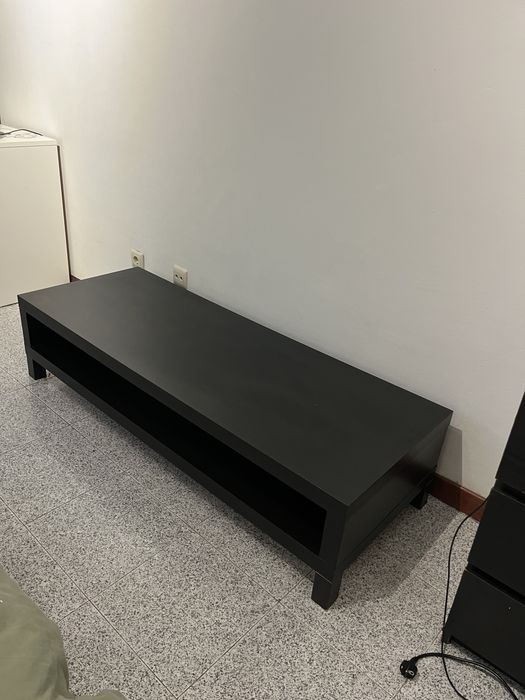 Aparador tv IKEA Lack  cor preto- castanho