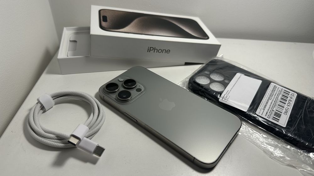 iPhone 15 PRO Natural Titanium 256GB super stan