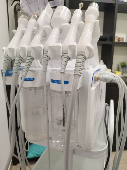 Máquina de limpeza de pele HYDROGEN 7 em 1 da SORISA