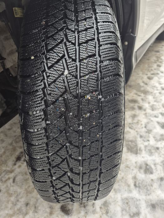 Продам Honda CR-V