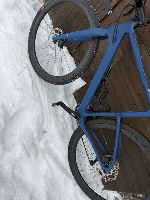Cannondale Topstone Carbon  Rozmiar M 5/ koła Evanlite carbon/ opony IRC Boken 700x40C