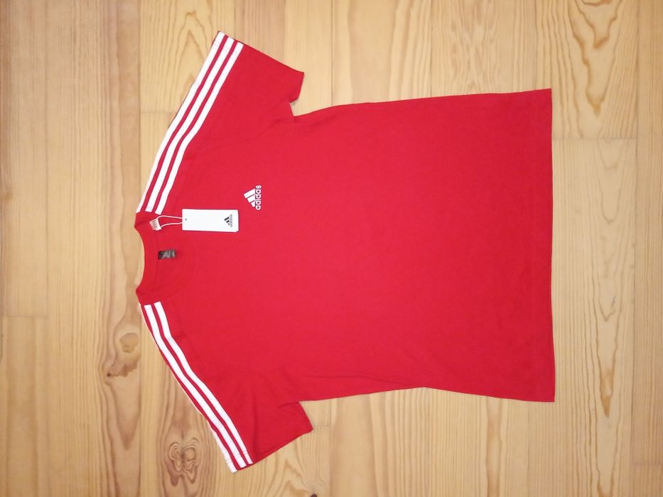 Adidas t shirt L nova com etiqueta