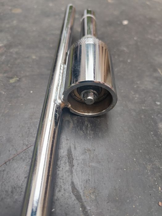 Metalowy wbijany stojak z rotatorem