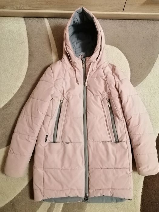 Продам зимову куртку/пальто для дівчинки 146см!