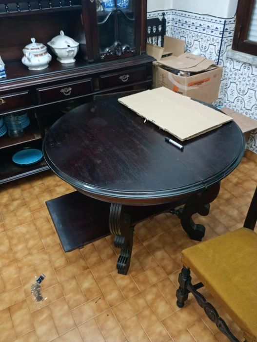 Mesa de jantar madeira