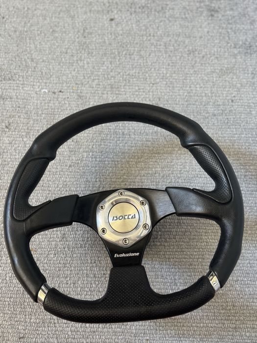 Volante ISOTTA com cubo VW