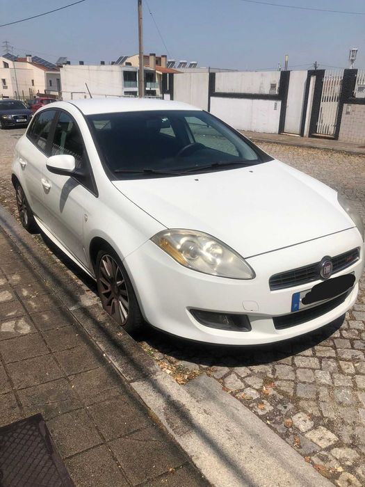 Fiat Bravo 2008 Gasolina– 163.109 km |Embraiagem Nova |Muito Estimado