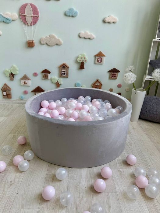 Сухий  басейн сірий з кульками та без. Наложка. Бассейн с шариками
