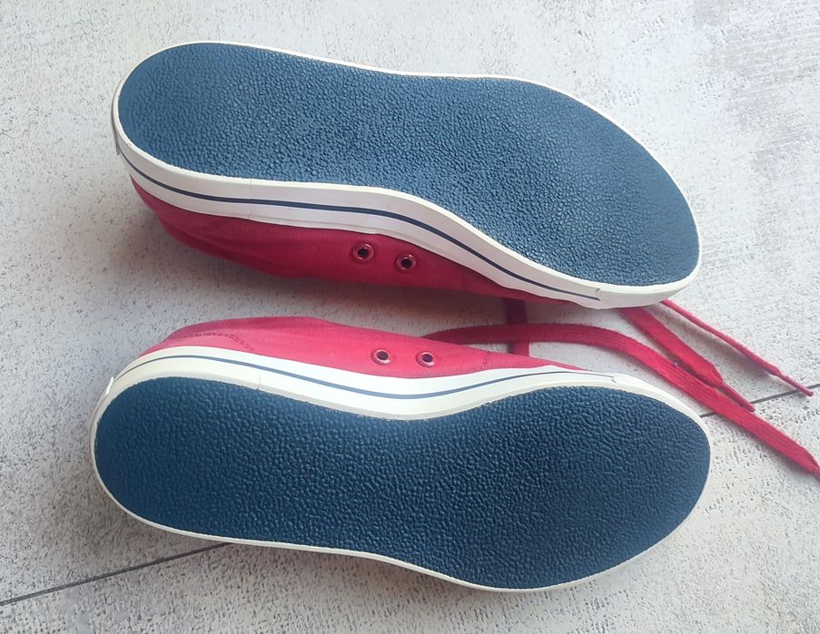 Trampki, tenisówki Lacoste
