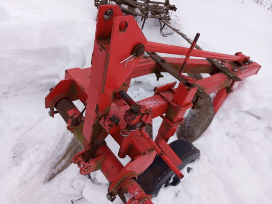 Продам плуг польский виракс 2/25