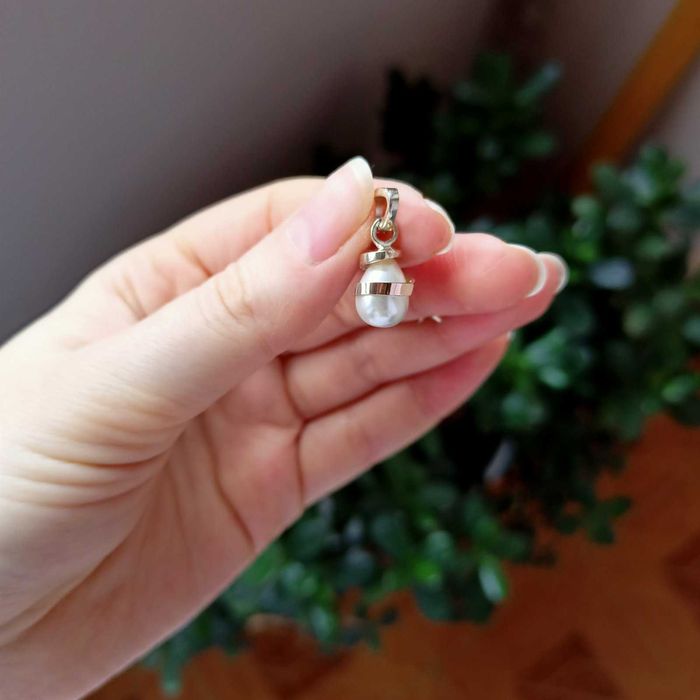 Серебряный набор с жемчугом и золотыми пластинами