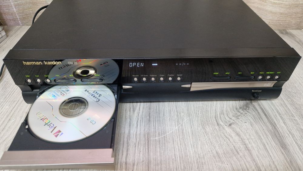 CD рекордер Harman Kardon CDR-20