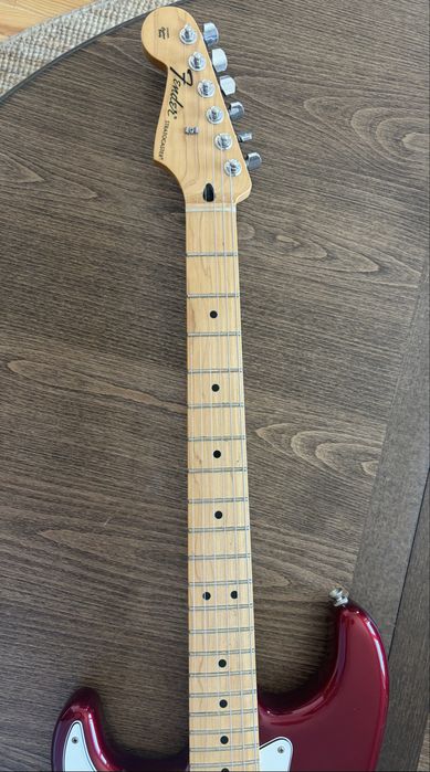 Fender Stratocaster Standard Canhota 2012 — Candy Apple Red