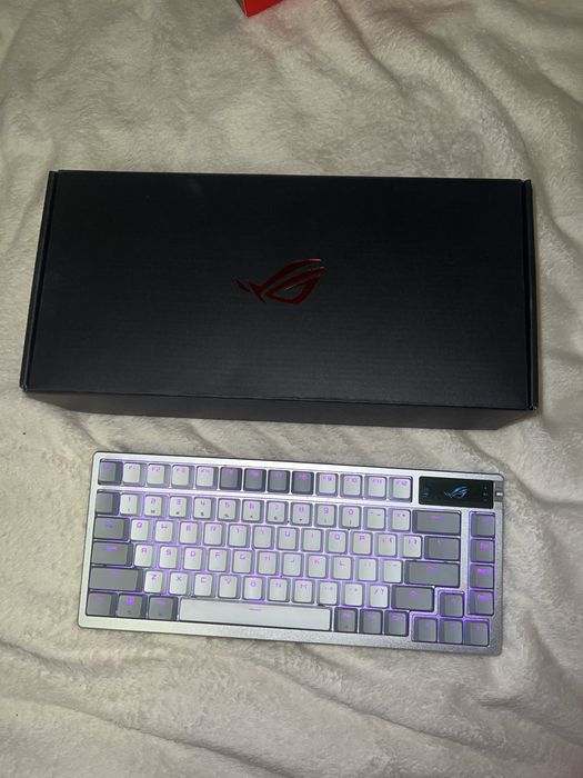 Клавиатура Asus ROG Azoth NX Snow (Белая) на гарантии до Ноября 2026г.