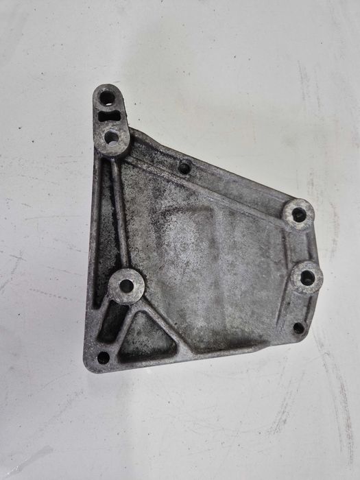łapa wspornik mocowanie alternatora opel corsa c d combo fiorino