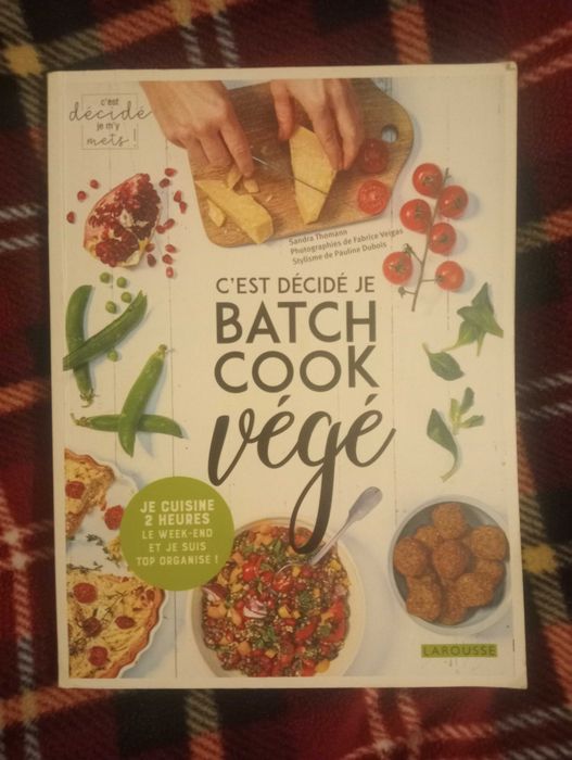 Lote de 3 livros de receitas em francês - Cookeo e cozinha vegetariana