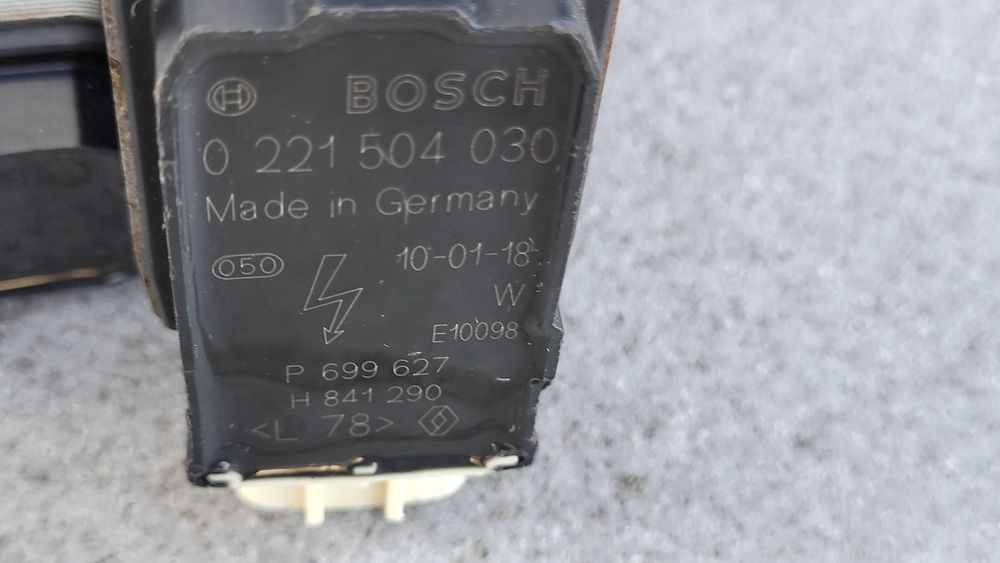 cewka cewki zapłonowe 2.0 16V CVT Megane Scenic III 3