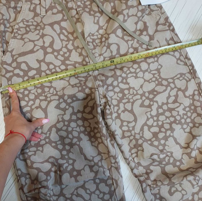 Джинсы  Bershka оригинал S 26р.