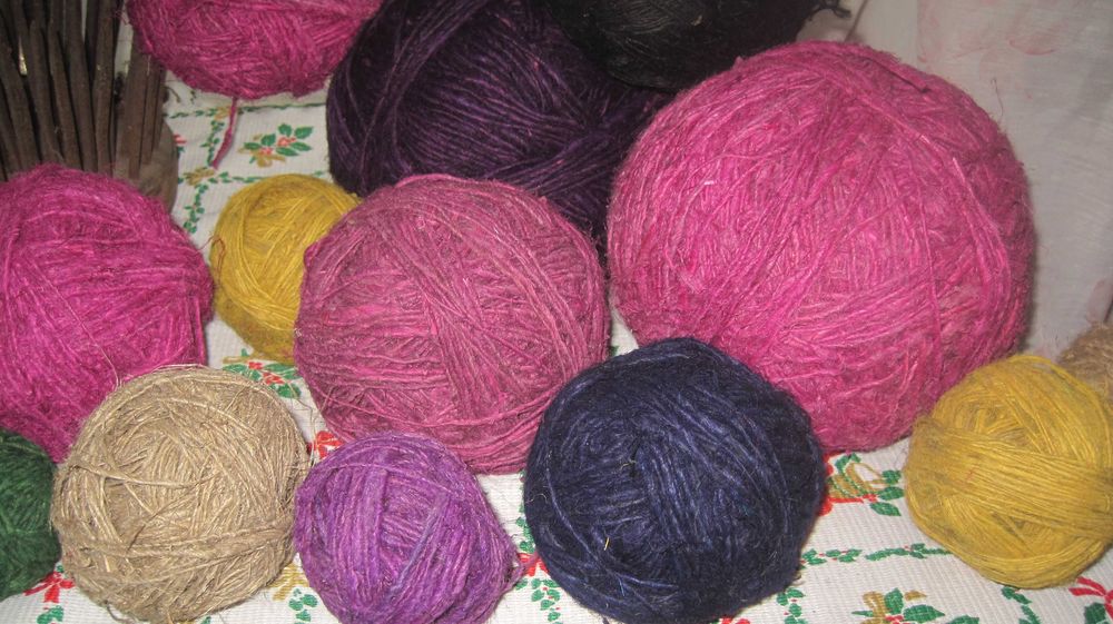 зібрання предметів вжитку минувшини нитки намотувач клубки чесач рогач