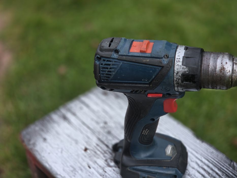 Wkrętarka akumulatorowa Bosch GSR 18V-55