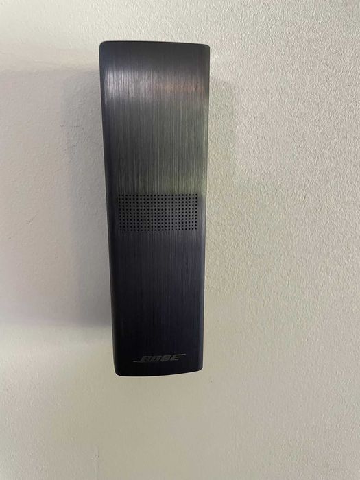 Bose 700 komplet 5.1 – Soundbar + Bass Module + Surround | stan bdb
