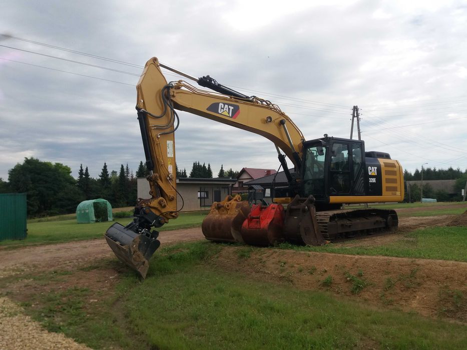 usługi koparka gąsienicową