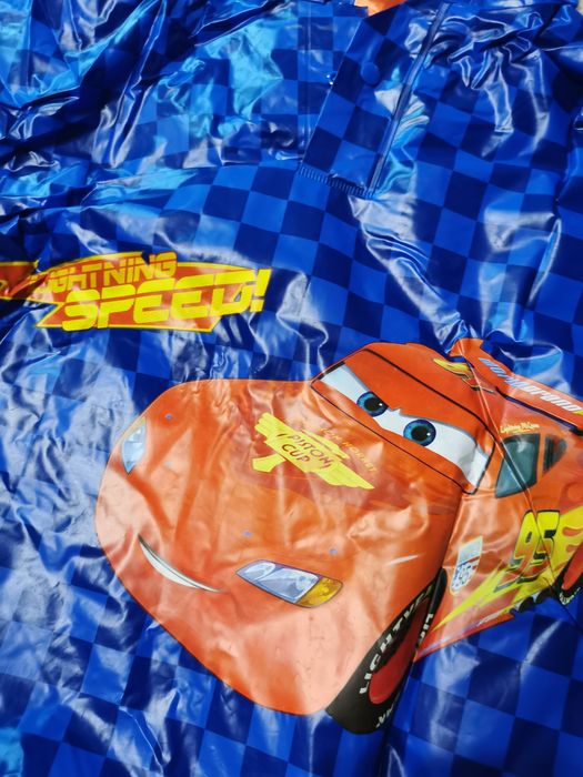 Kurtka 110 116  przeciwdeszczowa poncho zygzak McQueen 98 104
