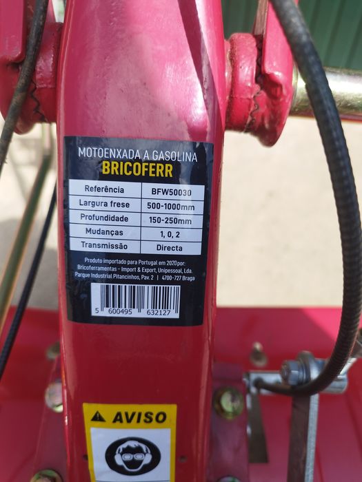 Motoenxada bricoferr com pouco uso