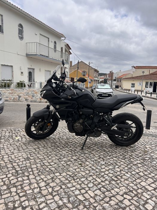 Tracer 700 all black