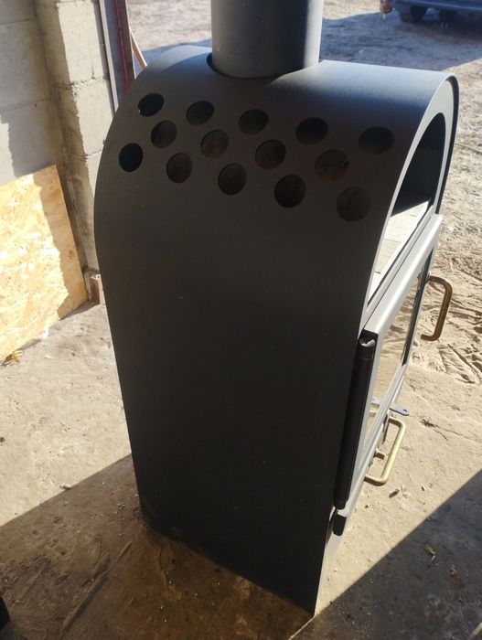 Камін піч на дровах