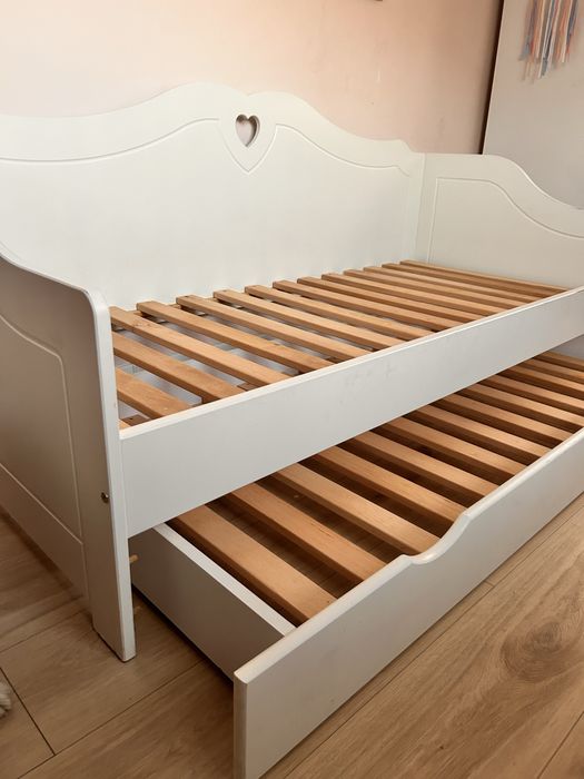 Łóżko 160X80 dla dziewczynki.