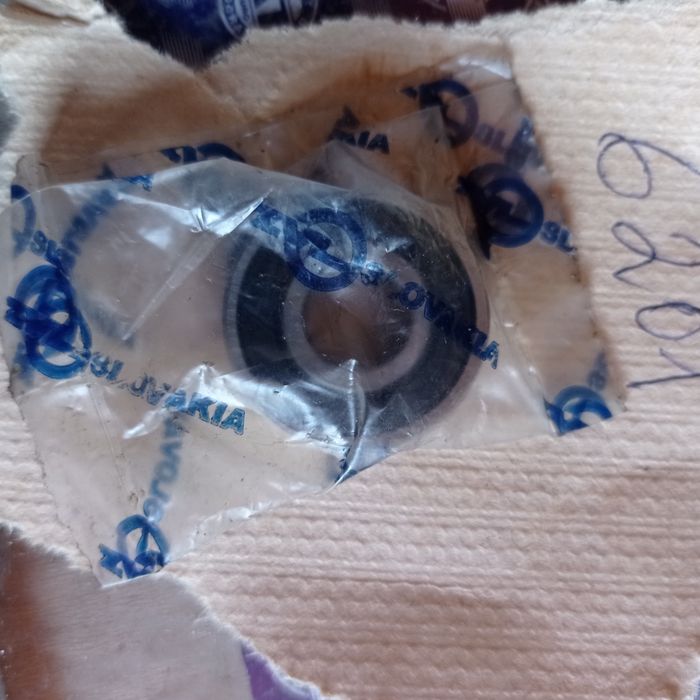 Продам подшипники