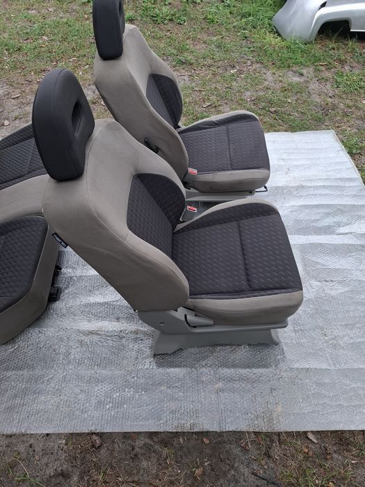 Комплект сидінь Нісан X-Trail T30 2005р