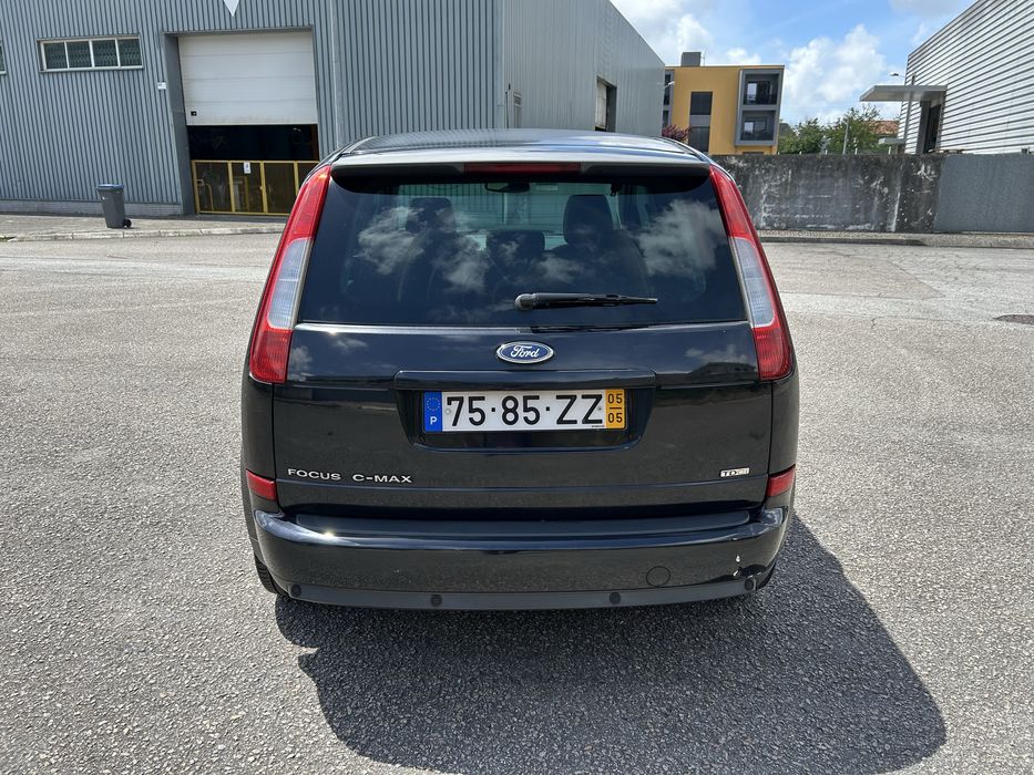 Ford C-Max 1.6 tdci 110cv Nacional foto 5